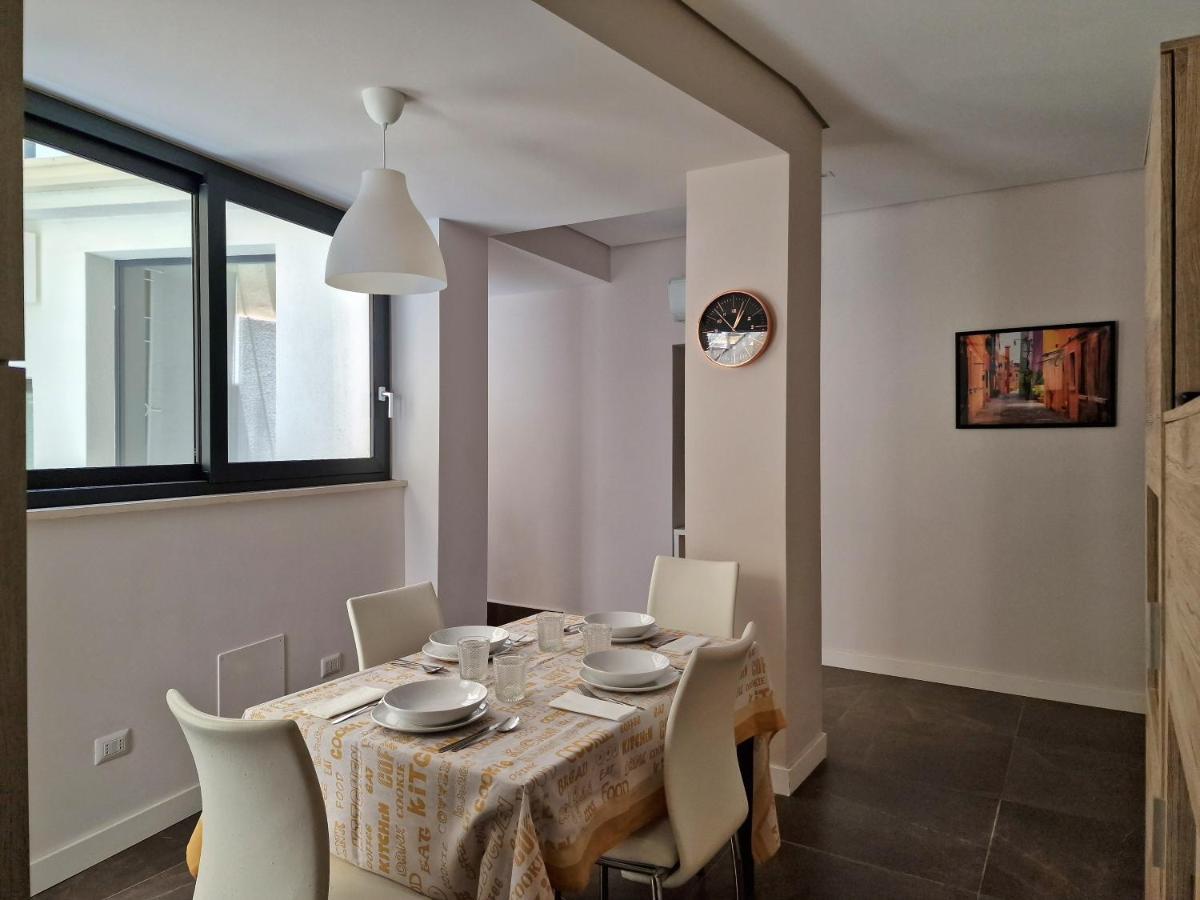 The White Domus Apartment