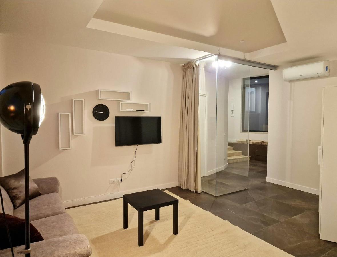 The White Domus